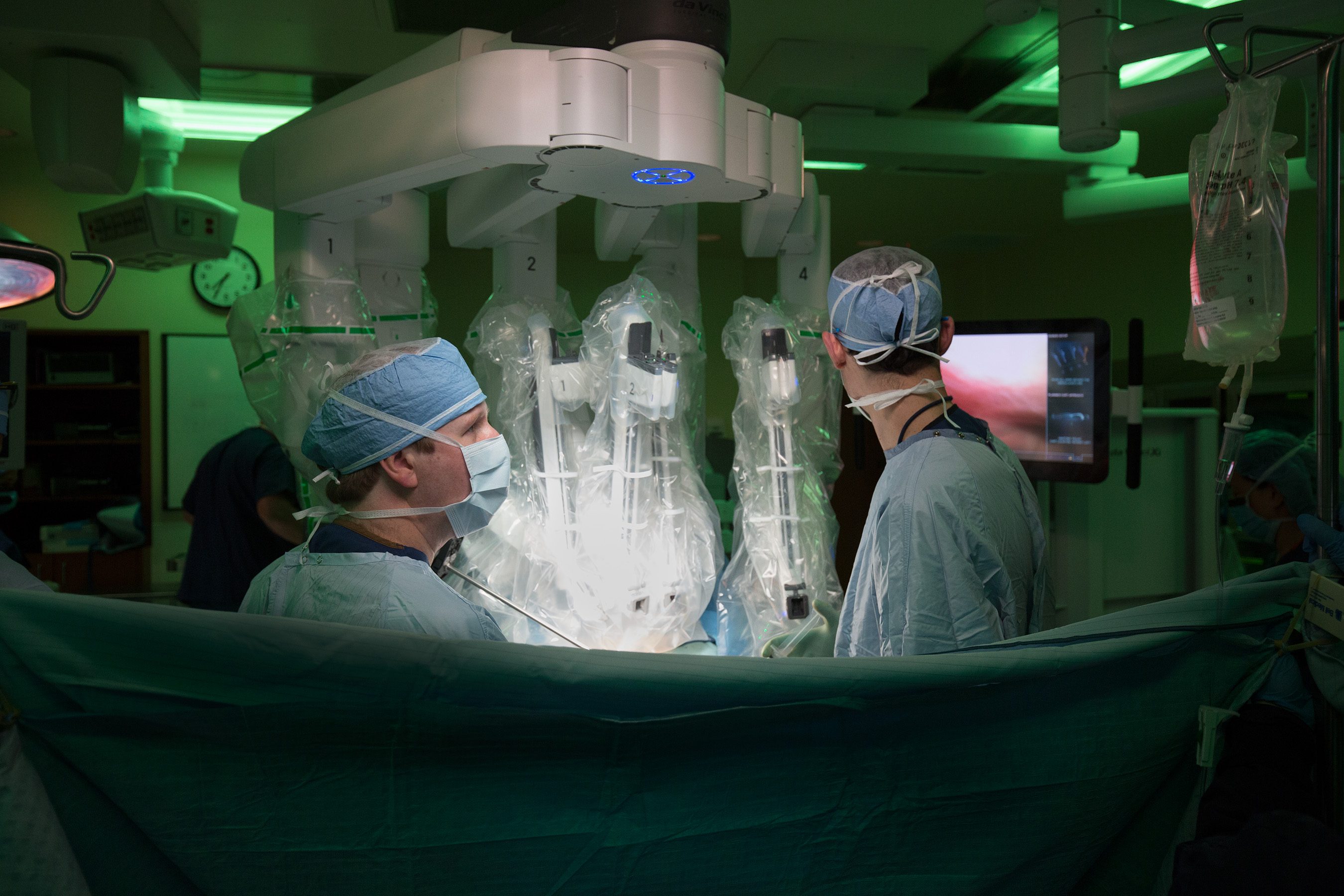 Surgeons perform minimally invasive surgery for cancer treatment