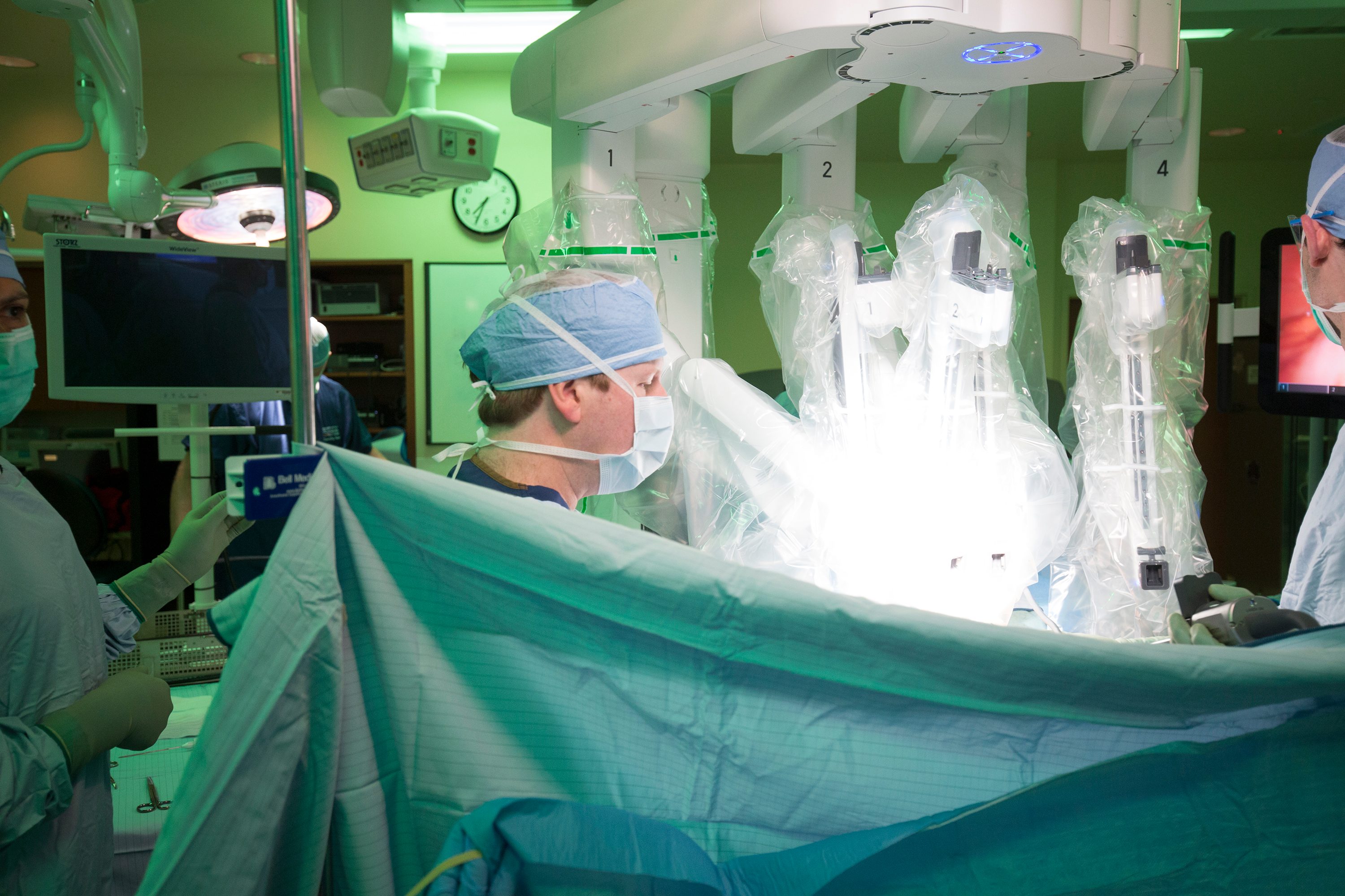 Urologist and prostate cancer specialist John Davis, M.D., performs surgery.