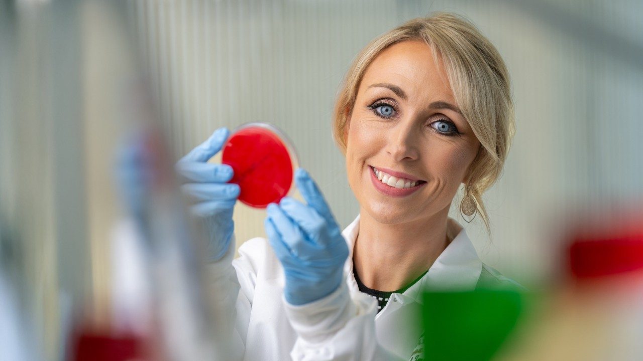 Researcher Susan Bullman in the lab